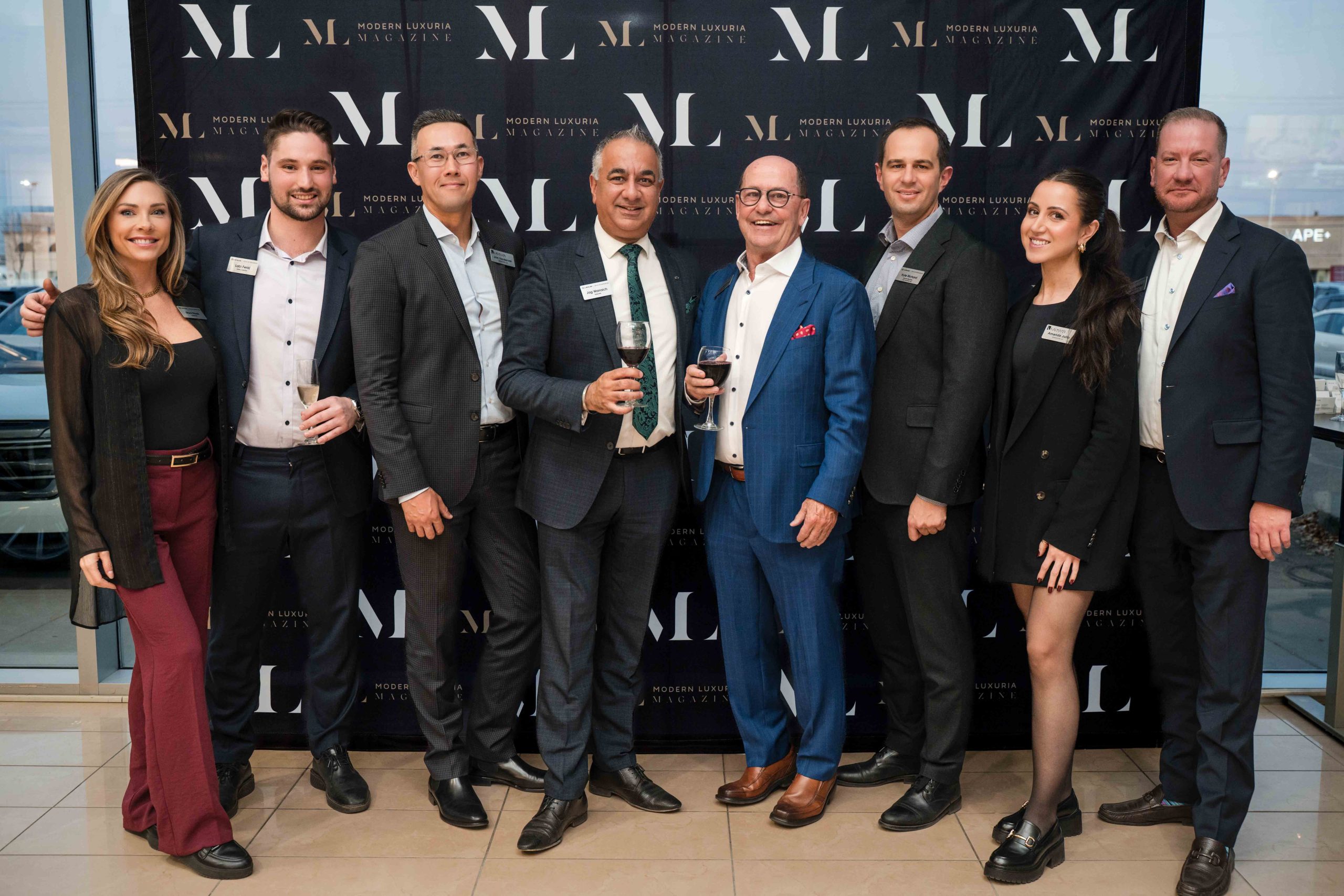 Modern Luxuria / Lexus of Edmonton