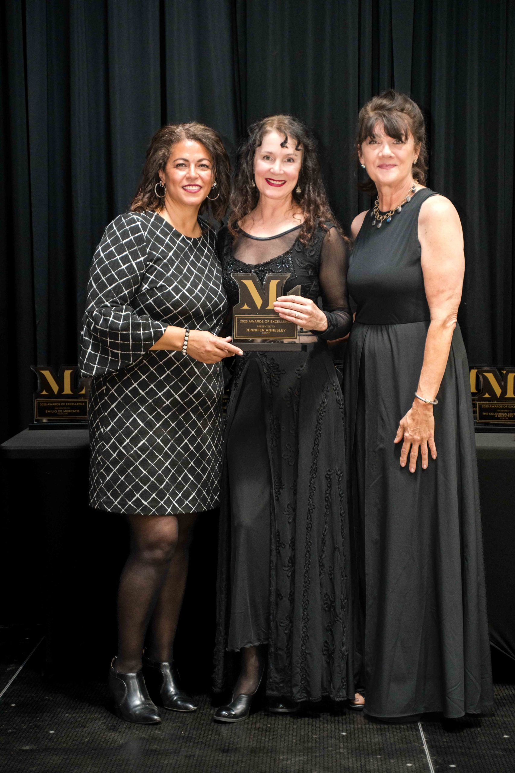 Modern Luxuria / Lexus of Edmonton