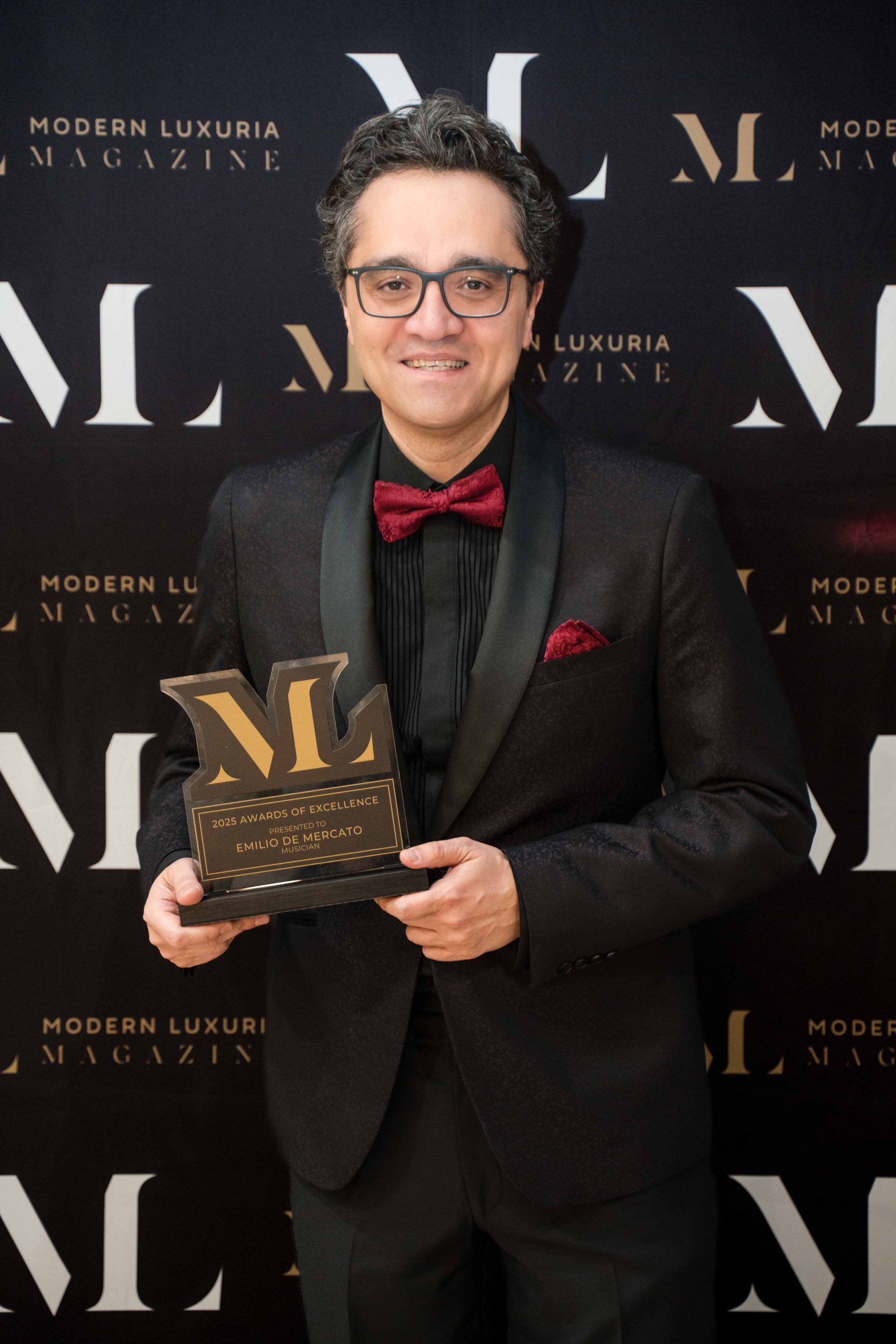 Modern Luxuria / Lexus of Edmonton